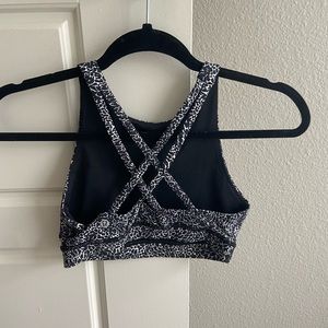 Lululemon High Neck Energy Bra